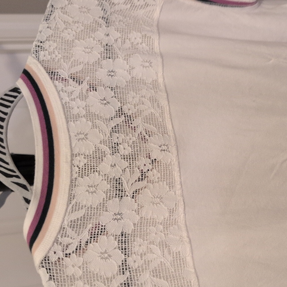 Free People Lace Trim White Top With Purple Black And Beige Sz XS - Picture 9 of 12